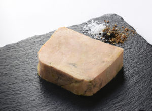 jcp5675-terrine-de-foie-gras-de-canard-mi-cuit
